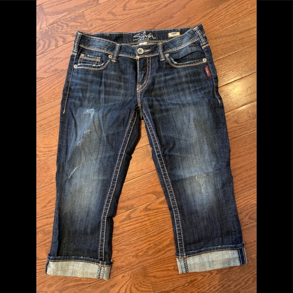 Silver jeans capris